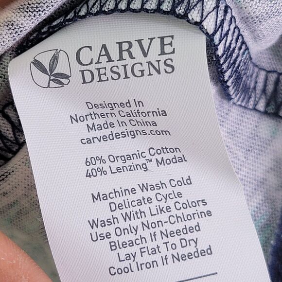 Carve Designs Womens Sz M Blue Floral Short Sleeve Hazel Semi Crop Top - Picture 7 of 11